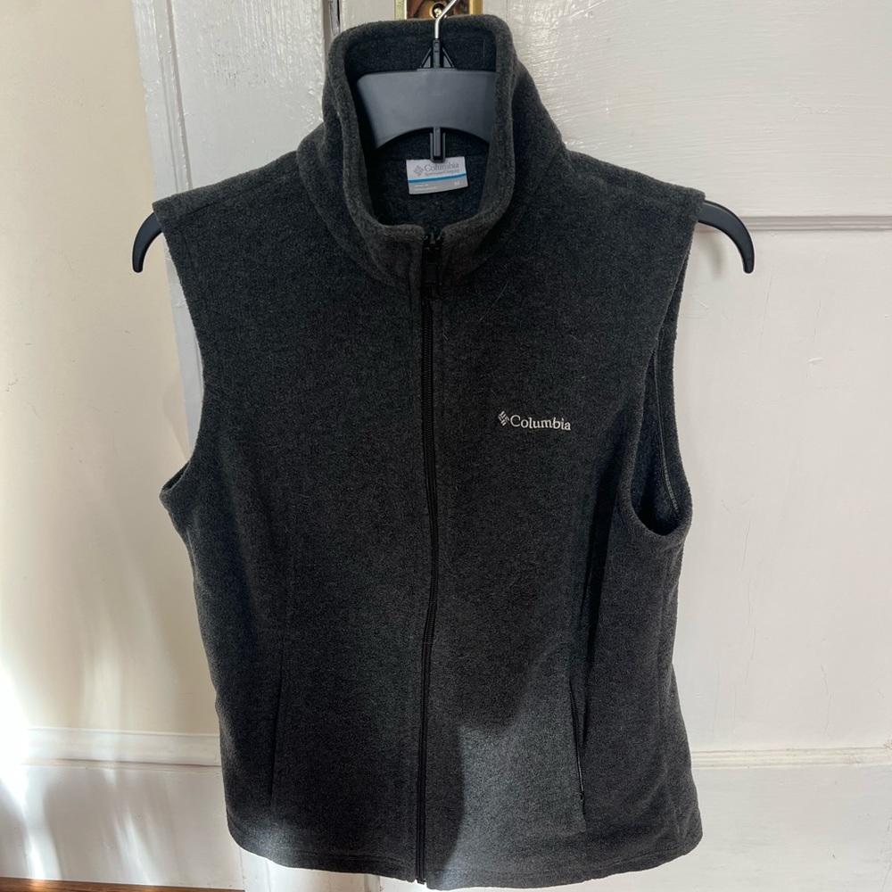 Columbia fleece vest